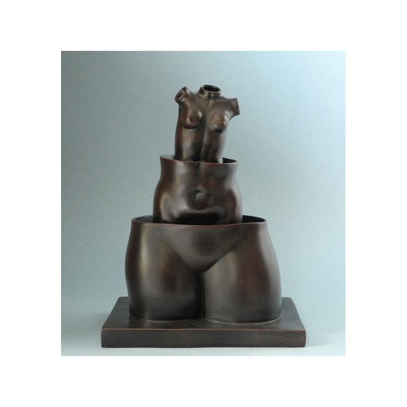 Statuette d'après l'oeuvre de magritte, la folie des grandeurs 3dMouseion -MAG06