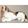 Animaux-Bois-Animaux-Bronzes propose Chien Basset-hound 60 cm assis peluche réaliste Piutre 3285