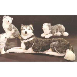 Animaux-Bois-Animaux-Bronzes propose Chien Husky de Sibérie 85 cm peluche animaux allongés réaliste Piutre 2212