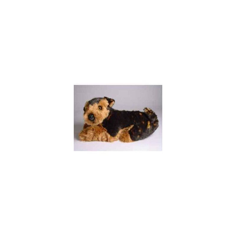 Animaux-Bois-Animaux-Bronzes propose Chien Airedale terrier 40 cm peluche animaux allongés réaliste Piutre 2220