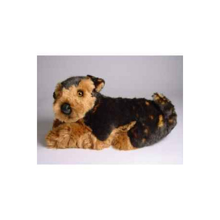 Animaux-Bois-Animaux-Bronzes propose Chien Airedale terrier 40 cm peluche animaux allongés réaliste Piutre 2220