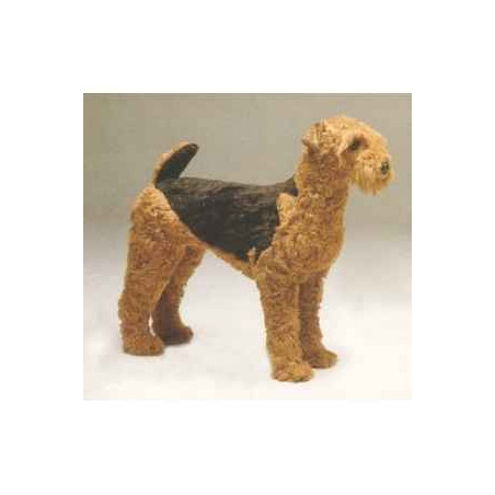 Animaux-Bois-Animaux-Bronzes propose Chien Airedale terrier 90 cm peluche animaux debout réaliste Piutre 2217