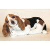 Animaux-Bois-Animaux-Bronzes propose Chien Basset-hound 60 cm peluche animaux allongés réaliste Piutre 3286