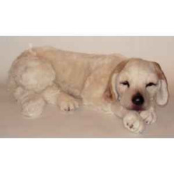 Animaux-Bois-Animaux-Bronzes propose Chien Labrador retriever 85 cm peluche animaux allongés réaliste Piutre 1201