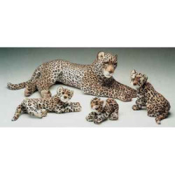 Félin Piutre Léopard cm peluche -2585