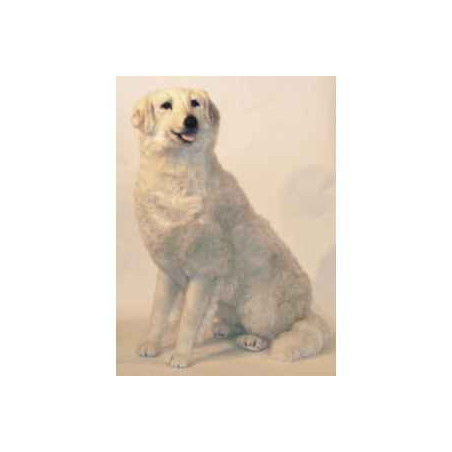 Animaux-Bois-Animaux-Bronzes propose Chien Berger de Maremme 110 cm assis peluche réaliste Piutre 3211