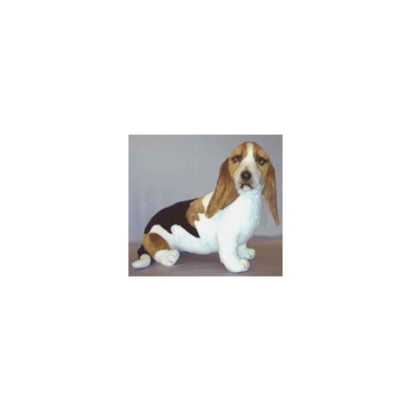 Animaux-Bois-Animaux-Bronzes propose Chien Basset-hound 80 cm assis peluche réaliste Piutre 3283