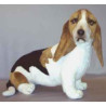 Animaux-Bois-Animaux-Bronzes propose Chien Basset-hound 80 cm assis peluche réaliste Piutre 3283