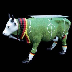 Figurine Statuette Vache Soccer-Table Cow in Country Design Art in the City - 80906