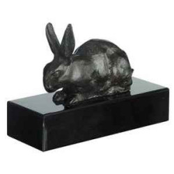 Animaux de la ferme Lapin couché statuette musée RMNGP -ZF005702