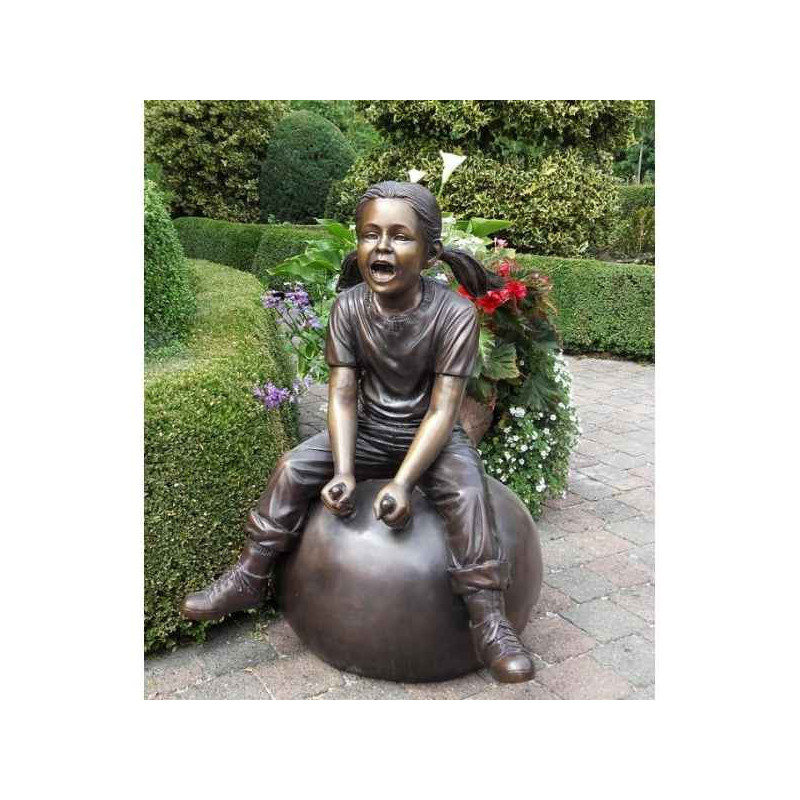 Décoration Statuette bronze personnage Fille sur ballon à sauter -B952