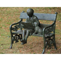 Décoration Statuette bronze personnage Fille sur banc -B810