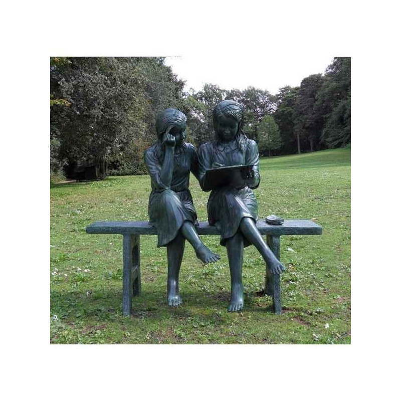 Décoration Statuette bronze personnage 2 filles sur banc -B839