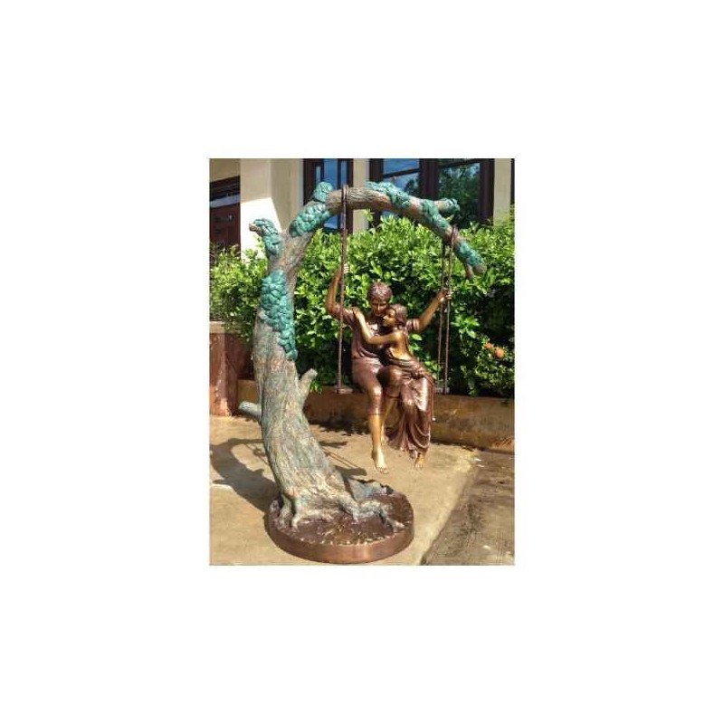 Sculpture couple sur balançoire en bronze thermobrass  -b1268