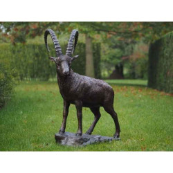 Statue en bronze capricorne debout thermobrass -b1276