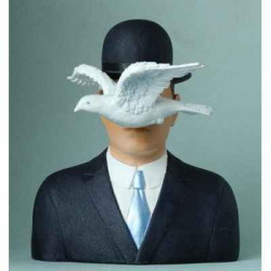 Figurine art l'homme au chapeau melon par magritte 3dMouseion -MAG04