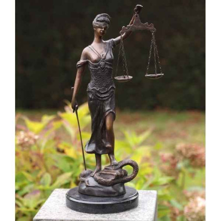 Décoration Statuette bronze personnage Petit femme justice bronze -B54026