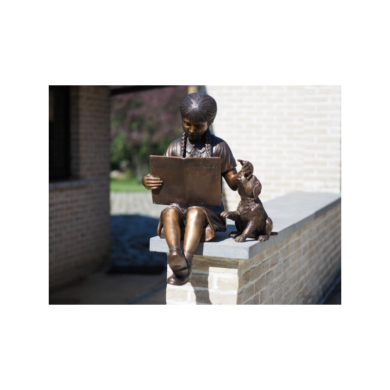 Statue bronze fille avec chien -B810-1